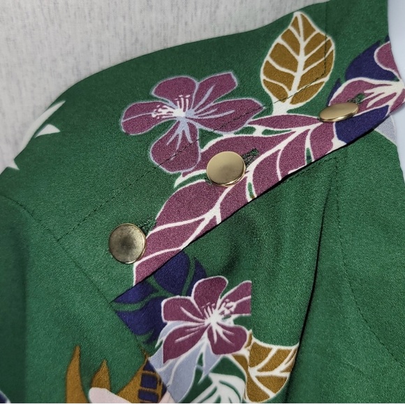 LOFT Pine Green Floral Top - Picture 2 of 6